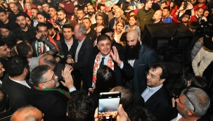 Karşıyaka stadı için miting yaptılar 