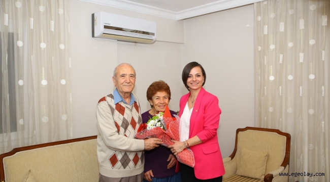 Kınay'dan CHP Karabağlar İlçe Örgütü'nün En Yaşlı Üyesine Ziyaret 