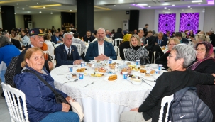 Menemen'de ilk iftar Şehit aileleri ve gazilerle 