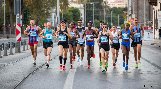 Toplu ulaşıma Maraton İzmir ayarı 