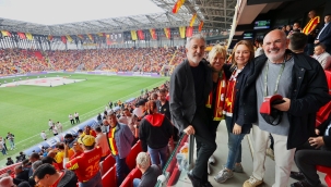 Başkan Mutlu Göztepe’nin Süper Lig coşkusuna ortak oldu 