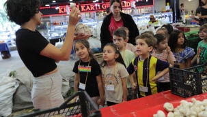 Bayraklı'da çocuklar yerinde öğreniyor 