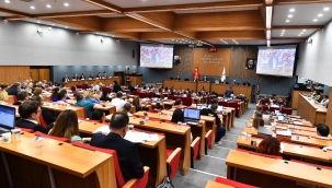 İzmir Büyükşehir Belediyesi ana hizmet binası için plan değişikliği 