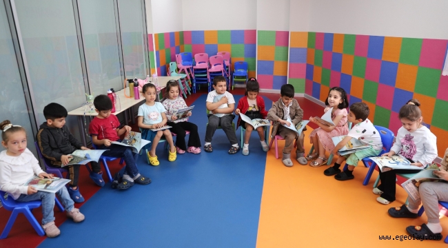 Konak'ta 'Okuyan Bir Gelecek' inşa ediliyor