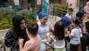 Konaklı 'Minik Kalpler'den Anneler Günü sürprizi 