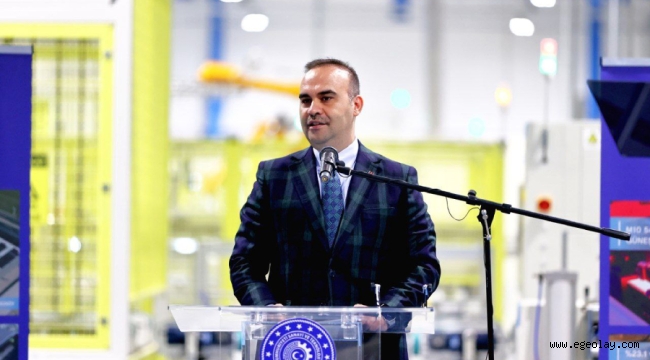 Sanayi ve Teknoloji Bakanı Mehmet Fatih Kacır: "Güneş Paneli Üretim Kabiliyetimizi Bir Adım Öteye Taşıyoruz "