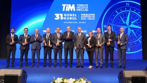 357 milyar dolarlık ihracatın şampiyonları ödüllerini Cumhurbaşkanı Erdoğan'dan aldı 