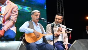 Çiğli’de Erdal Erzincan Rüzgarı Esti 