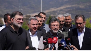 Bakan Yumaklı: 3 bölgedeki yangınlar kontrol altında 
