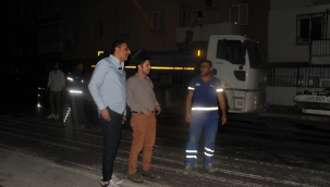 Balçova'da gece-gündüz asfalt mesaisi 