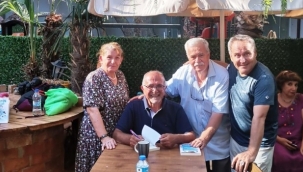 Uzm. Dr. Mustafa Torun´dan yeni bir kitap "100 Başlıkta Enfeksiyon Hastalıkları" 