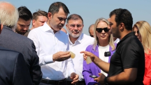 Bakan Kurum: İzmir Körfezi karadan gelen kirlilik nedeniyle artık nefes alamıyor 