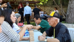 Buca Belediyesi Alzheimer'a karşı farkındalık yarattı 