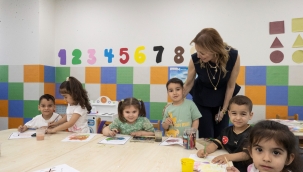 Konak'ta 'Mutlu Çocuklar Oyun Evleri'ne kayıtlar başladı 