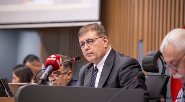 Başkan Tugay'dan 2025 bütçesinde tasarruf vurgusu "Ayağımızı yorganımıza göre uzatacağız"