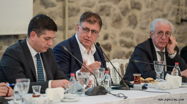 Başkan Tugay'dan İEKK toplantısında müjde "İzmir'in kronik sorunu çözülüyor"