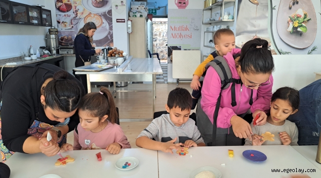 Bornova Belediyesi'nden minik şeflere ara tatil atölyesi