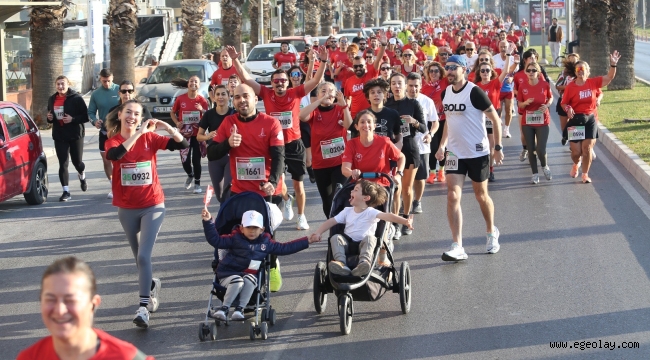Karşıyaka 30. kez Ata'dan Ana'ya koştu!