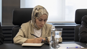 Sevgi Kılıç'tan, Gençlik ve Spor Bakanı'nın KYK Yurtlarını "Modernize Edilmiş Otel Konforunda Yaşam Alanları" Olarak Tanıtmasına Tepki 