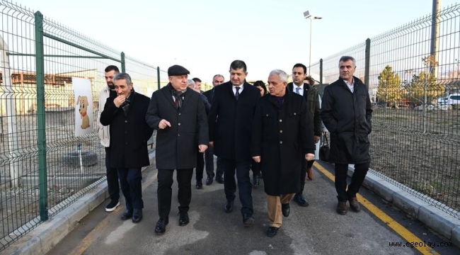 Gökan Zeybek: "Kötü Şartlar Altındaki Sokak Hayvanları Rehabilitasyon Merkezlerine Asla Göz Yummayız"