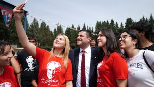 Torbalı Belediyesi'nden öğrencilere hem eğitim hem de ulaşım desteği 