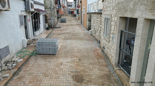 Urla'da Yol Yenileme Çalışmaları Başladı