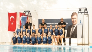 İzmir'in Avrupa Şampiyonu kadınları "duble" peşinde 