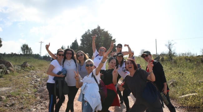 Çiğli'de Doğaseverler Trekking Etkinliğinde Bir Araya Geldi