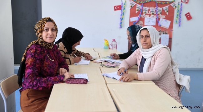 Konak'ta okuma-yazma seferberliği başladı