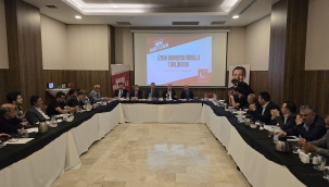 Saadet İzmir, danışma kurulunda parti politikalarını masaya yatırdı 