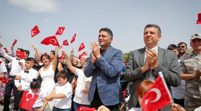 Aliağa'nın Özel Çocuklarından Rengarenk Bahar Şenliği