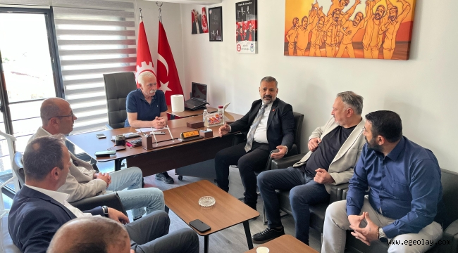 Aslanoğlu'ndan Grev Öncesi DİSK'e Kritik Ziyaret
