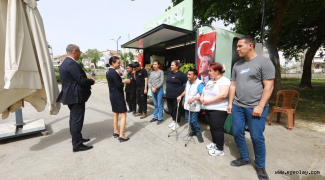 Başkan Sengel' den Efes Selçuk'un Engelsiz Gençlerine Ziyaret 