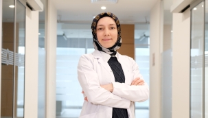 İmplant çevresinde oluşabilecek enfeksiyona dikkat! 