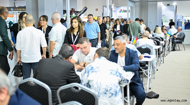 İzmir, temiz enerji alanında uluslararası buluşmalara ev sahipliği yaptı