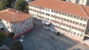 Liselerde zorunlu eğitim süresi kısalıyor mu? 3 farklı model masada 