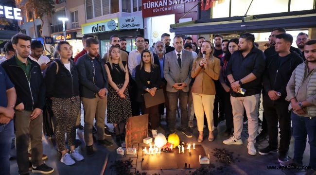 Soma'da hayatını kaybeden 301 madenci Konak'ta anıldı 