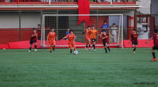 Bayraklı'da yaz spor okulları başlıyor! 
