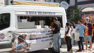 Buca Belediyesi'nden LGS'ye giren öğrenciler ve ailelerine ikram