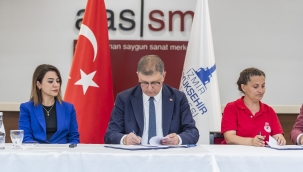 İzmir Büyükşehir Belediyesi ile İZELMAN arasında süren TİS'te imzalar atıldı 