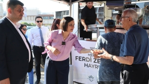 Karabağlar Belediyesi’nden Ferdi Zeyrek Anısına Lokma İkramı 