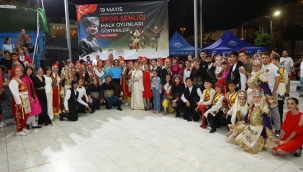 Karabağlar'da 19 Mayıs coşkusu halk oyunlarıyla taçlandı 