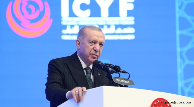 "Müslümanlar olarak, birlik ve beraberlik içinde hareket etmemiz şarttır"