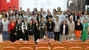 Rektör Köse, Gençleri Bağımlılıklara Karşı Uyardı 