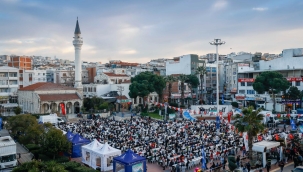 Aliağa Demokrasi Meydanı yenilenecek 