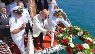 Atatürk ve Arkadaşları Anıldı
