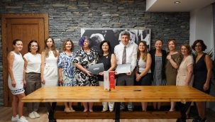 Bornova’da kadınlar haklarıyla güçleniyor 