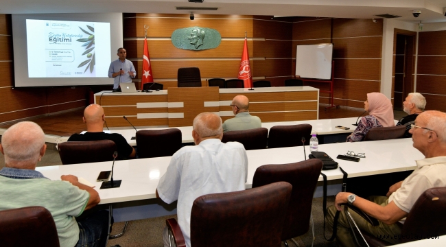 Bornova'da zeytin için bilgiyle büyüme zamanı 