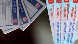 Eski tip ehliyetler için süre son kez uzatıldı 