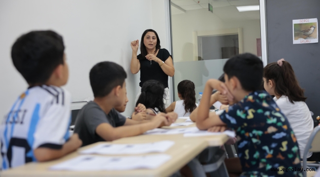 Konak'ta çocuklara kültürel miras bilinci aşılanıyor